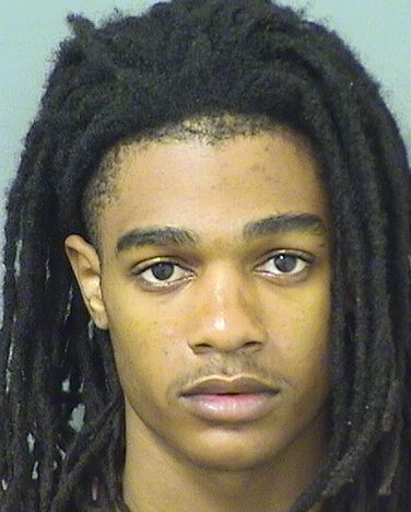 DELROY LEWIS Photo DELROY LEWIS Photo