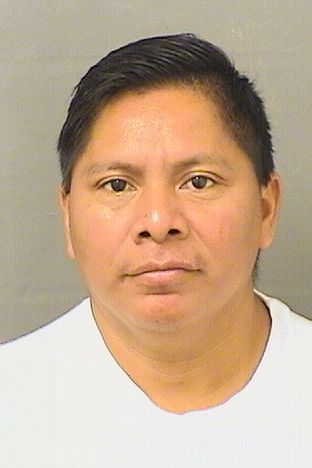  ROBERTO AGUSTINRAMIREZ Photo