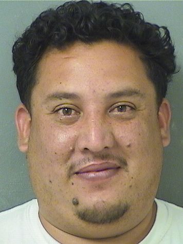  HUGO CHAVEZDELASANCHA Photo For  HUGO CHAVEZDELASANCHA