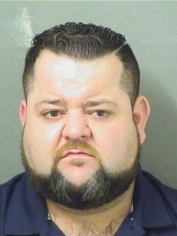  MAURO REISGLAVAO Photo For  MAURO REISGLAVAO