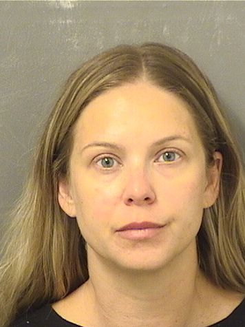  SUMMER DAVIS Photo For  SUMMER DAVIS