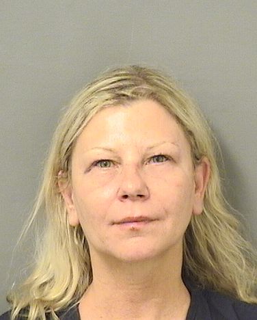  DINAANNE LYONS Photo