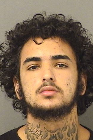  RENZO VILAS BOAS Photo For  RENZO VILAS BOAS