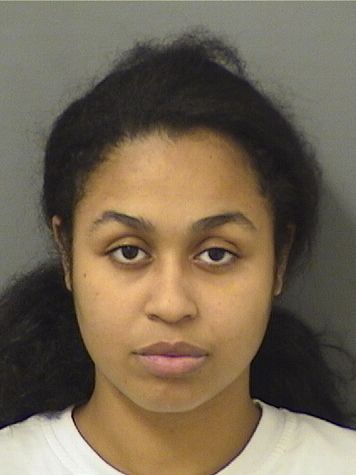  SHANIA THORNTON Photo