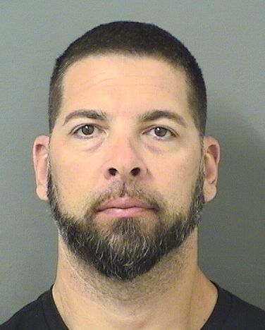  NATHAN LIPS Photo For  NATHAN LIPS