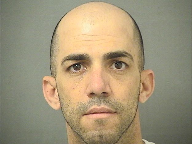  YOAN RIVEROSOTO Photo For  YOAN RIVEROSOTO