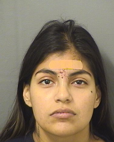  DAPHNE CRUZCASTRO Photo