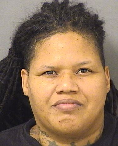  DIANA ROQUE Photo For  DIANA ROQUE