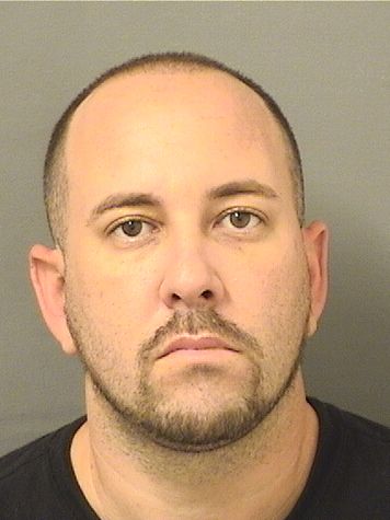  REINIER LINARES Photo For  REINIER LINARES