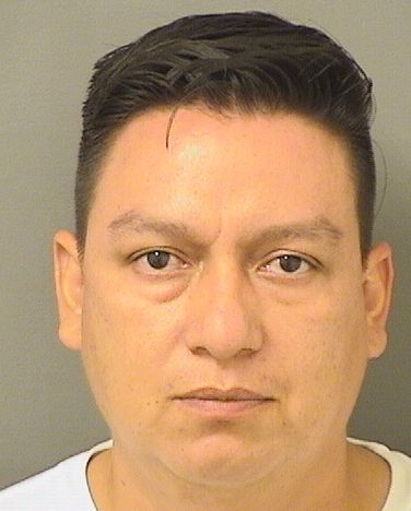  OSCAR MAURICIO CHAUXRENGIFO Photo For  OSCAR MAURICIO CHAUXRENGIFO