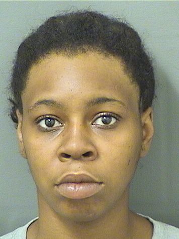 TONAE HUGGINS Photo TONAE HUGGINS Photo