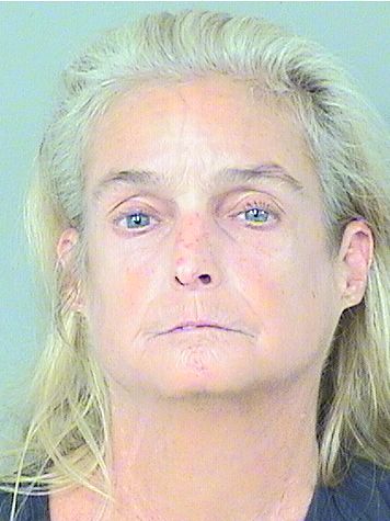  TARA LEA BRICE Photo For  TARA LEA BRICE