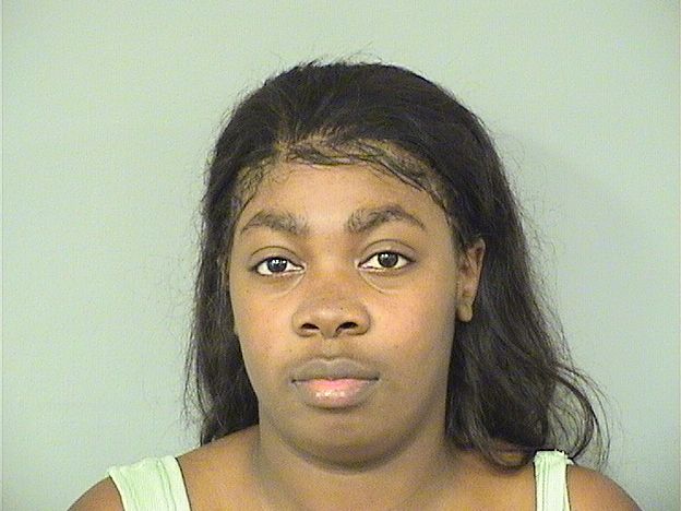  DONELLE LASHAE WARD Photo For  DONELLE LASHAE WARD