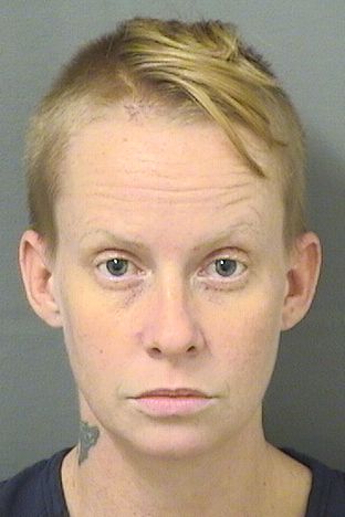  KATE E SANTANA Photo