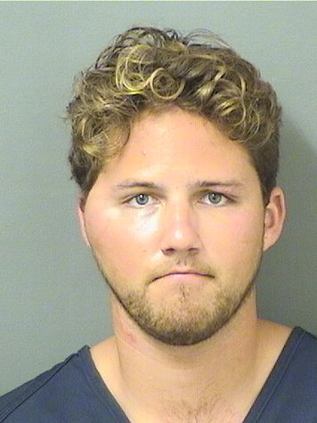  KYLE BELL Photo For  KYLE BELL