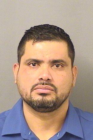  HUGO SAMAYOA Photo For  HUGO SAMAYOA