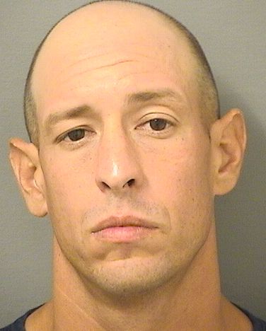  NICHOLAS CHRISTOPHER APUZZO Photo