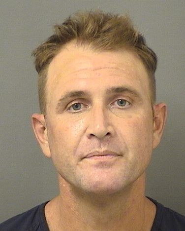  CHRISTOPHER CLAY BOWLING Photo