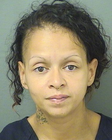  MARIANA HERNANDEZ Photo