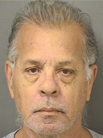  GILBERT VALDES Photo