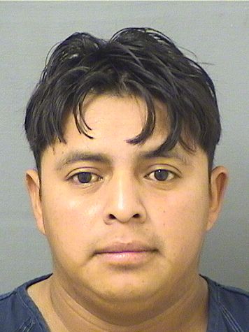  TOMAS PABLOLUCAS Photo For  TOMAS PABLOLUCAS