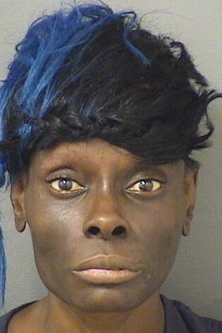  ISABELLE DEUJUST Photo For  ISABELLE DEUJUST