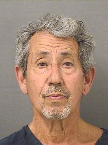  BRYN MITCHELL BENJAMIN Photo