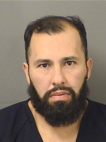  IVAN MAURICIO ALMAZAN Photo