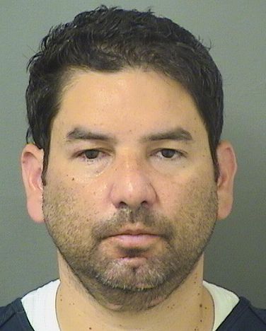  HECTOR EDWIN SALAS Photo