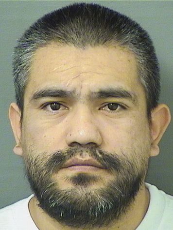  MARCO ANTONIO TREJOISLAS Photo