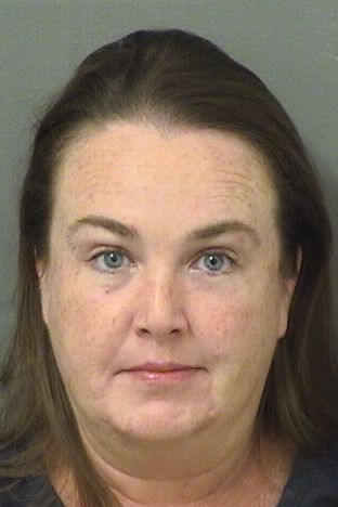  CORTNEY MACNAMARA CARR Photo