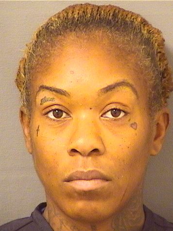  TIERRA A BANKS Photo