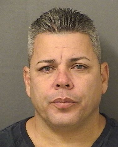  JERVY SANTOSVALDES Photo