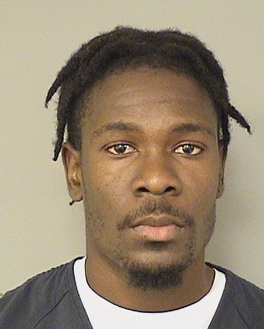  JHUMYSON TINISTE Photo