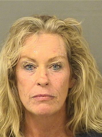  WENDY LYNN LAUER Photo