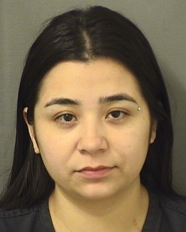  ESTEFANY JUDITH GONZALEZ Photo