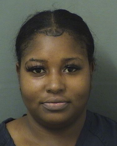  FARA LAMIA LINDER Photo