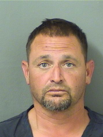  ANTHONY DOUGLASJ JEWELL Photo