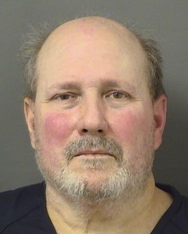  TRACY FRANKLIN GROOMS Photo For  TRACY FRANKLIN GROOMS