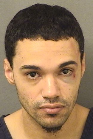  MARIO REQUESEN Photo