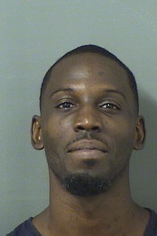  TAVIUS R THOMAS Photo For  TAVIUS R THOMAS