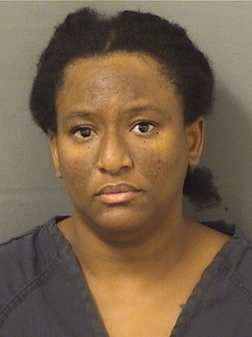  CARMELLE SALOMON Photo