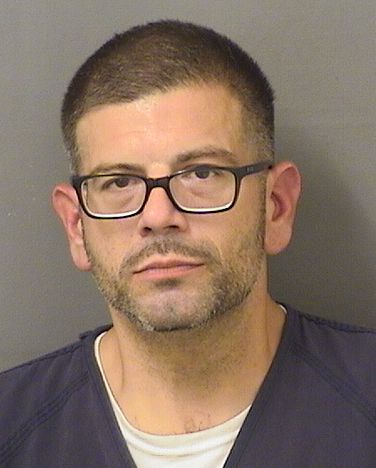  ALFRED GERAD MONTORO Photo