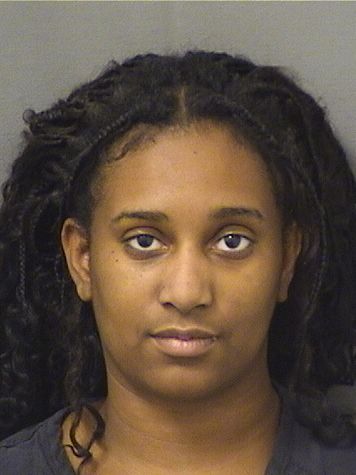  MAKAYLI NYJAH PIERCE Photo