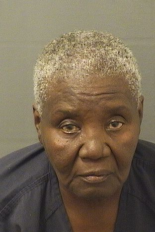  MARIE THERESE BRISSEAU Photo