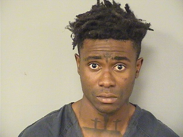  AVIEYON JATORRION LEWIS Photo