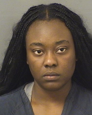  AZELINE BERLUS Photo