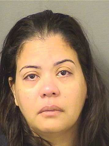  ISMEYRIN PAOLA SANTIAGO Photo