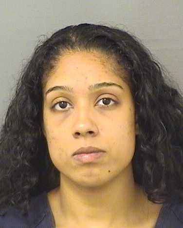  NATALIE MACKLIFF Photo