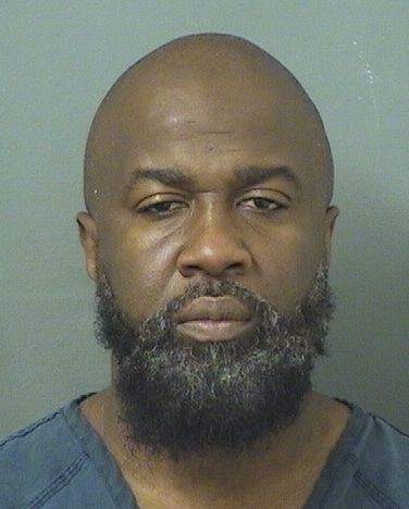  EMMANUEL CADILLON Photo